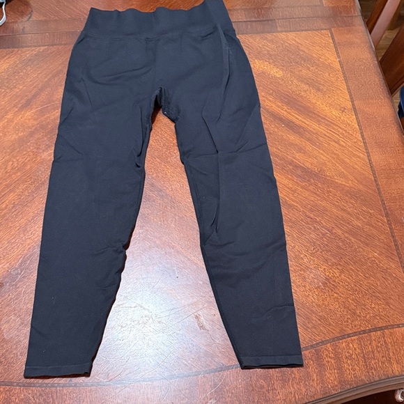 Victoria's Secret Black Leggings - Picture 1 of 4